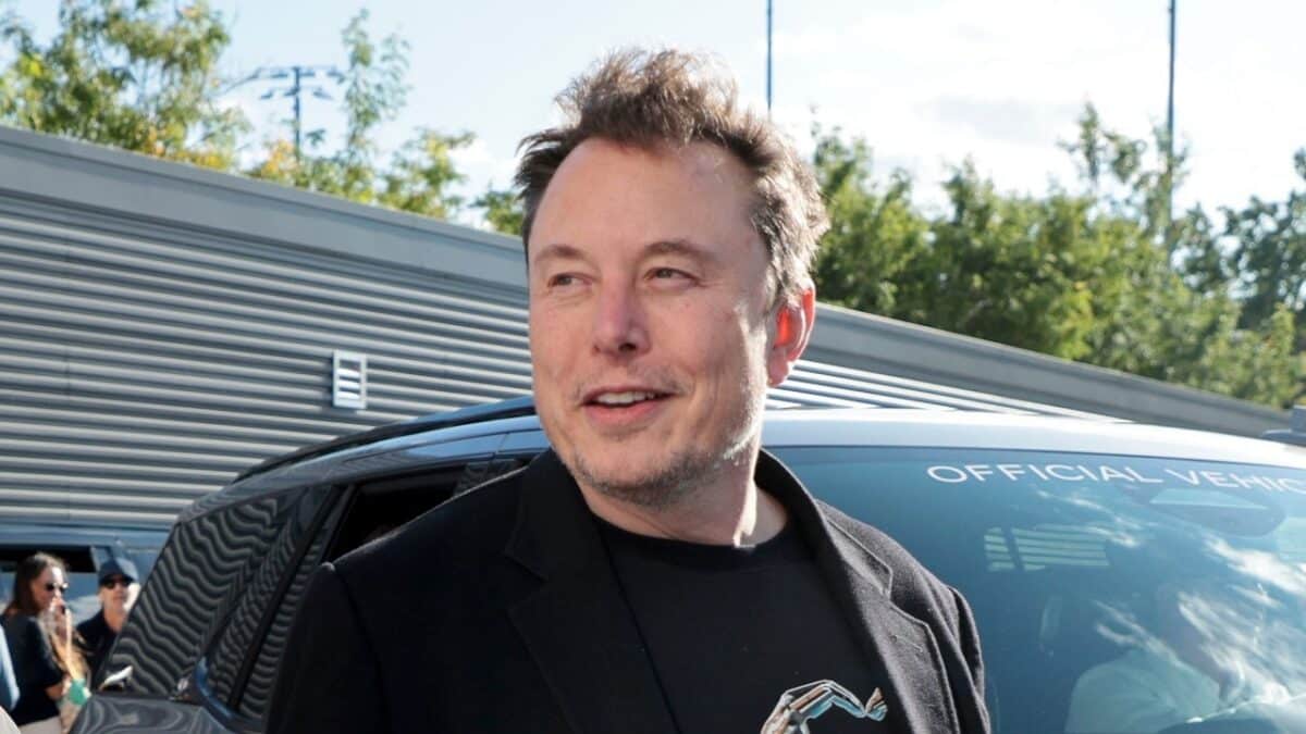 crolla il titolo in Borsa e il patrimonio di Elon Musk cala di 15 miliardi 1