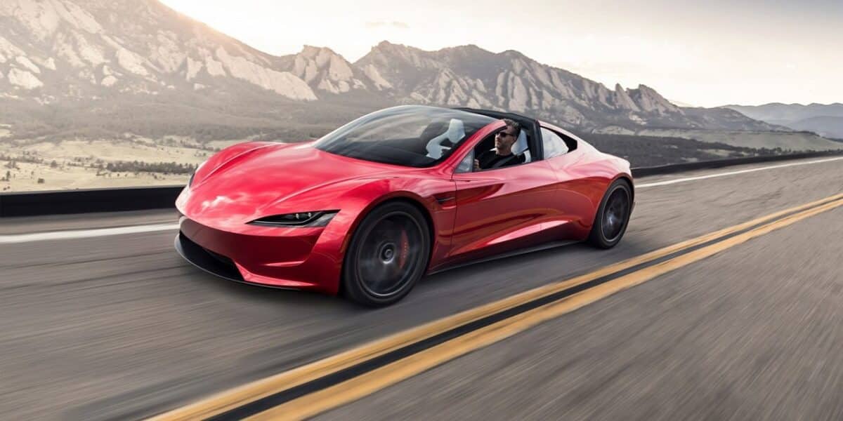 La nuova Tesla Roadster verrà mai realizzata? Chi ha versato l’acconto è stufo 1