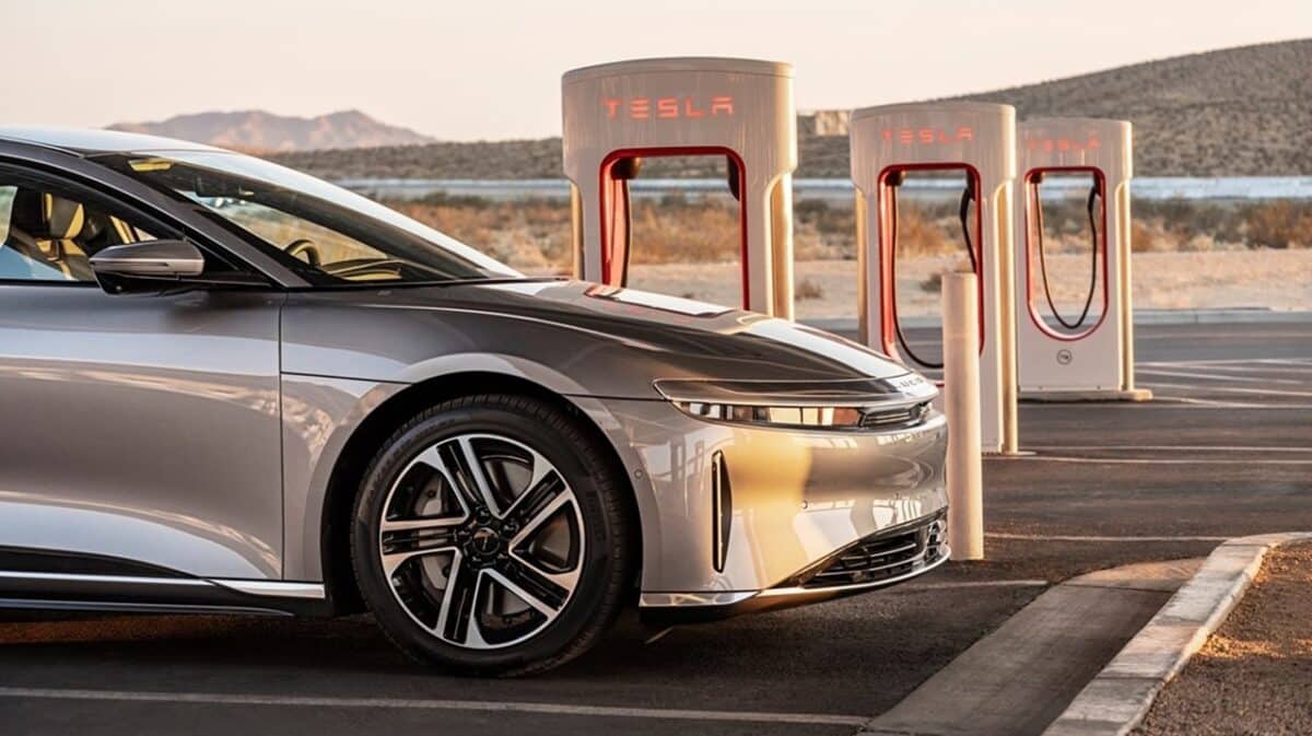 Lucid Air ottiene l’accesso ai Supercharger Tesla 1