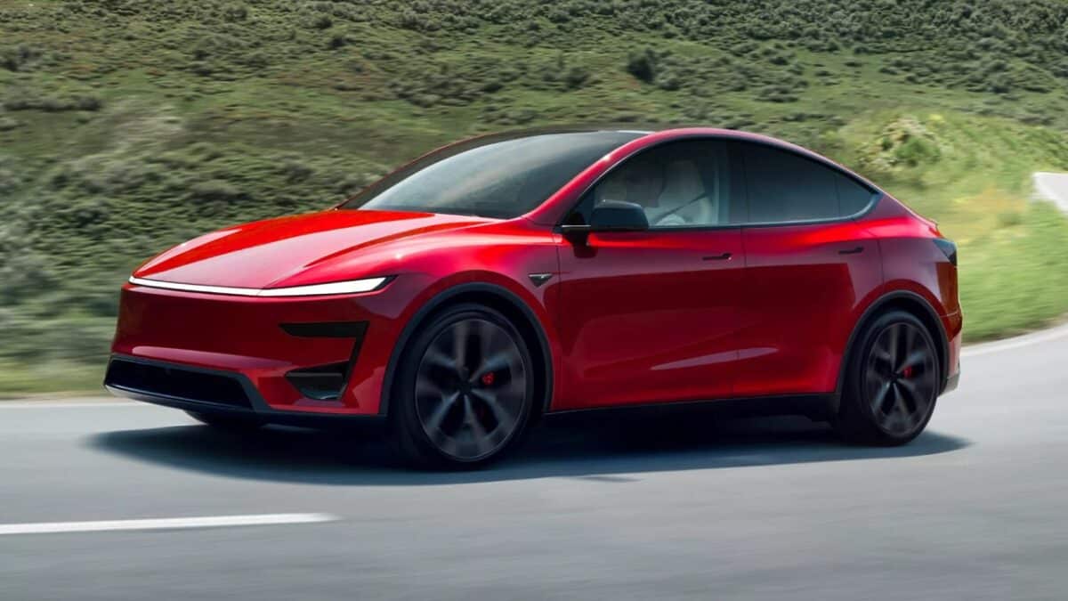 Tesla svela la nuova Model Y Performance in Europa 1