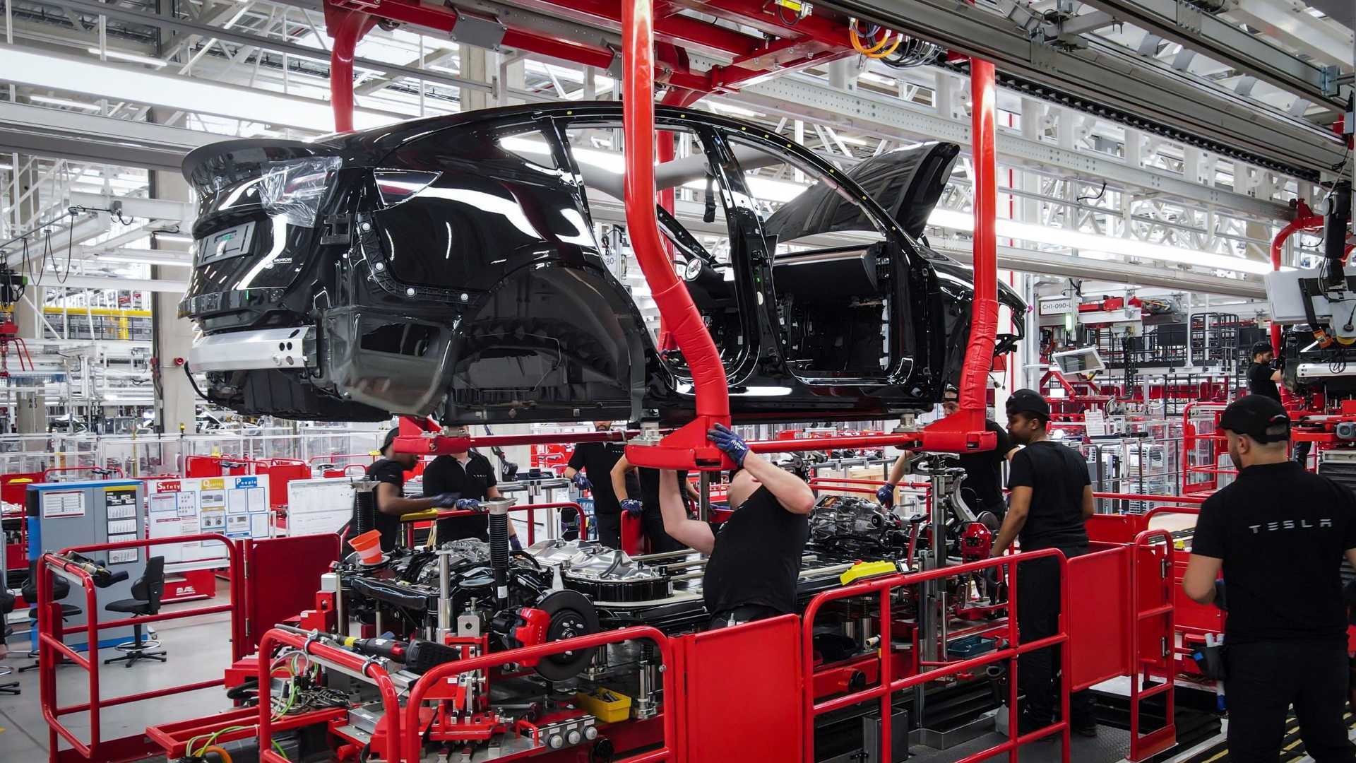 Tesla punta a più EV in Europa, nonostante il calo vendite 1